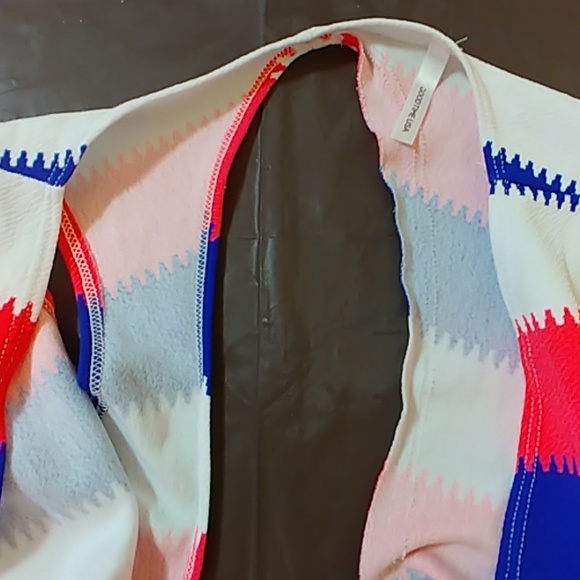 Goodtimes Colorful Striped Romper - Picture 4 of 6